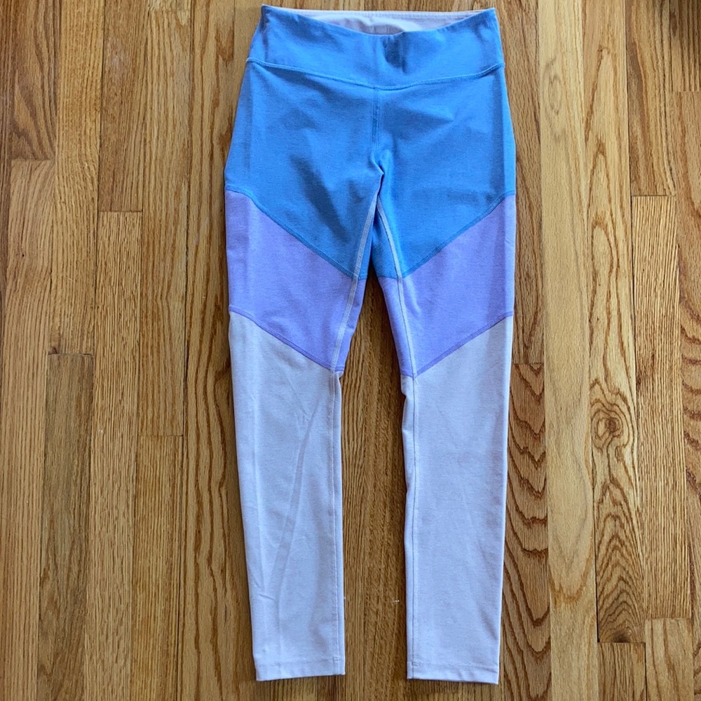 Outdoor voices leggings